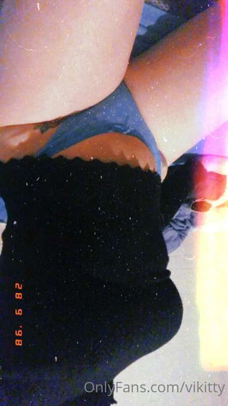 vikitty image #0