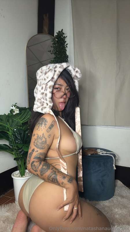 natashanaughtyxxx