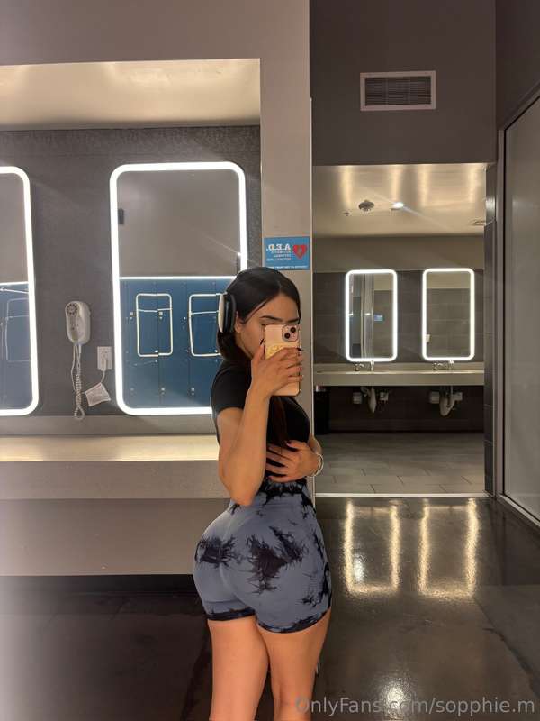 I got a lot of new content, DM me to get a discount 🥰😘
