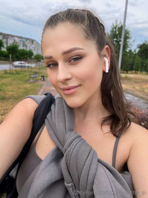 samantha_si