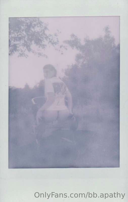 bb.apathy image #2