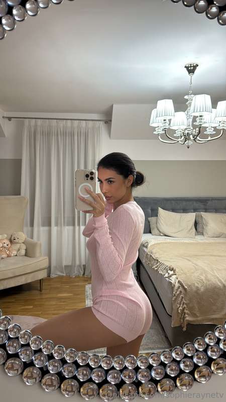 sophieraynetv