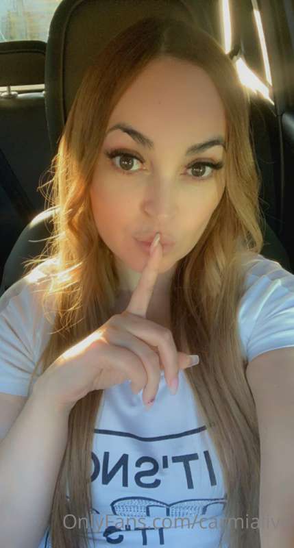 I've been wondering, do your lips taste as good as they look..