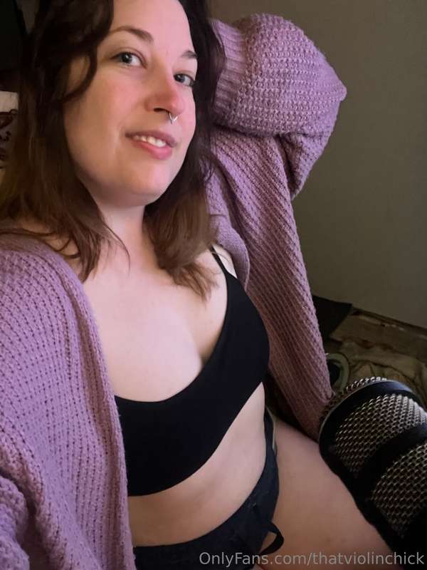 I’m doing an uncapped subathon over on Twitch rn but good mo..