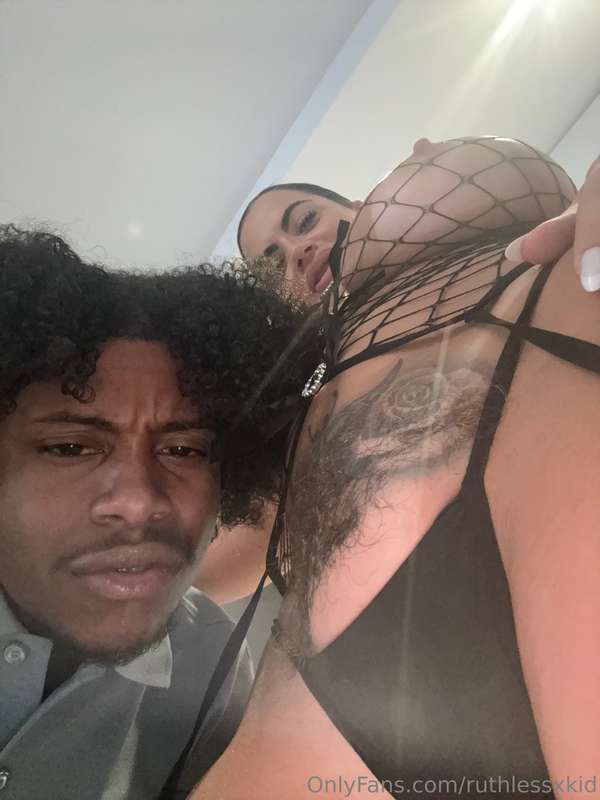 ME & LISSA AIRES GOING LIVE TN BE READY‼️😰🔥