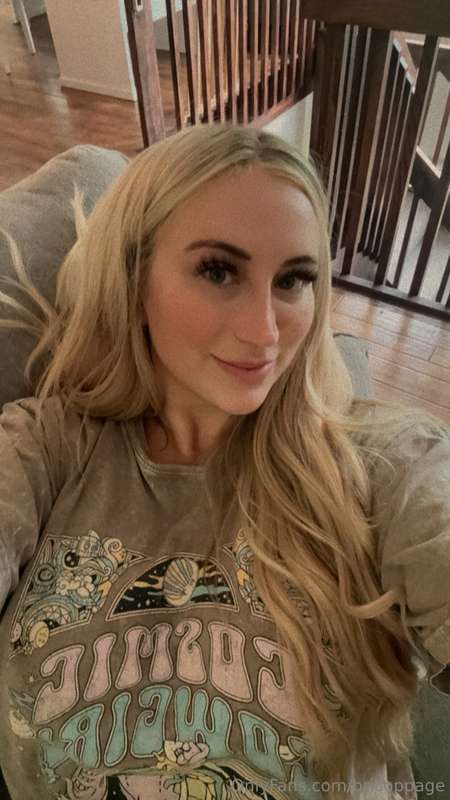 Are you on private snap? Get cute pics of me (and xxx) every..