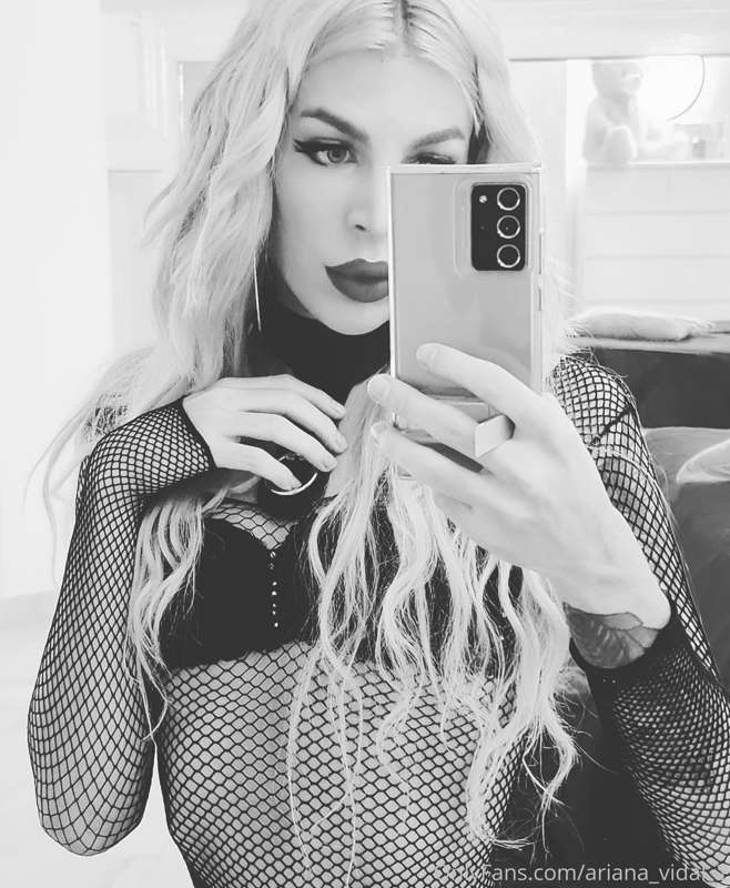 ariana_vidal_2
