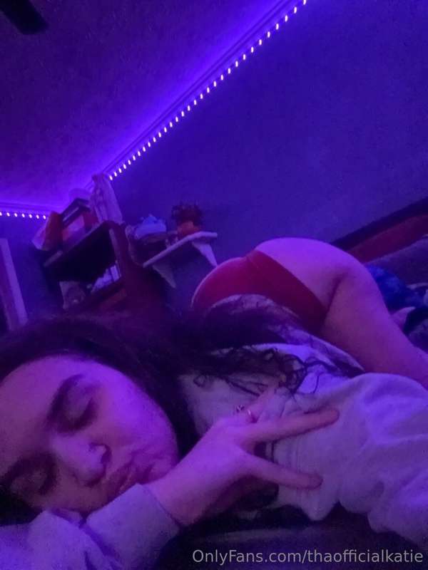 thaofficialkatie