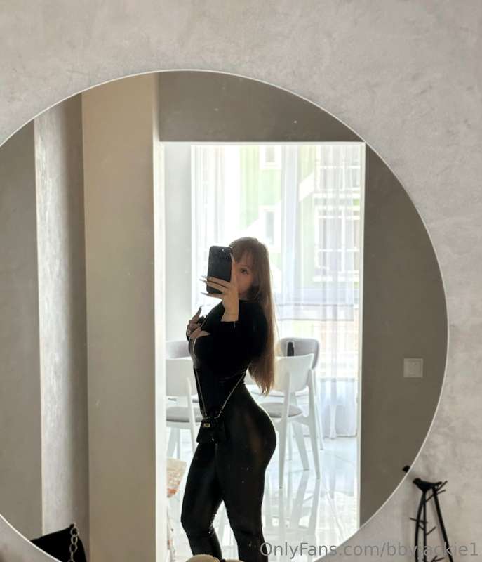 Do you like latex costumes ?😏