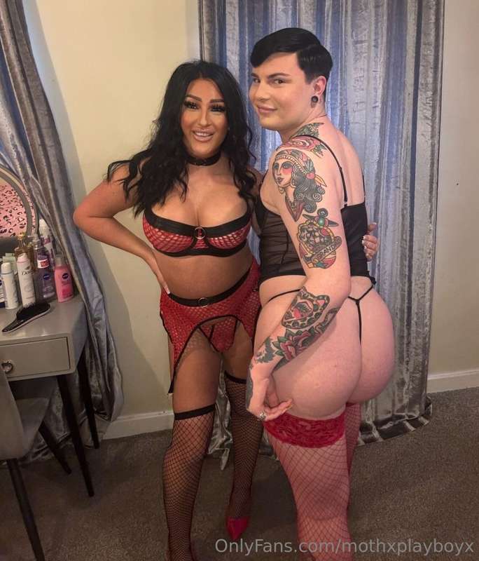 mothxplayboyx