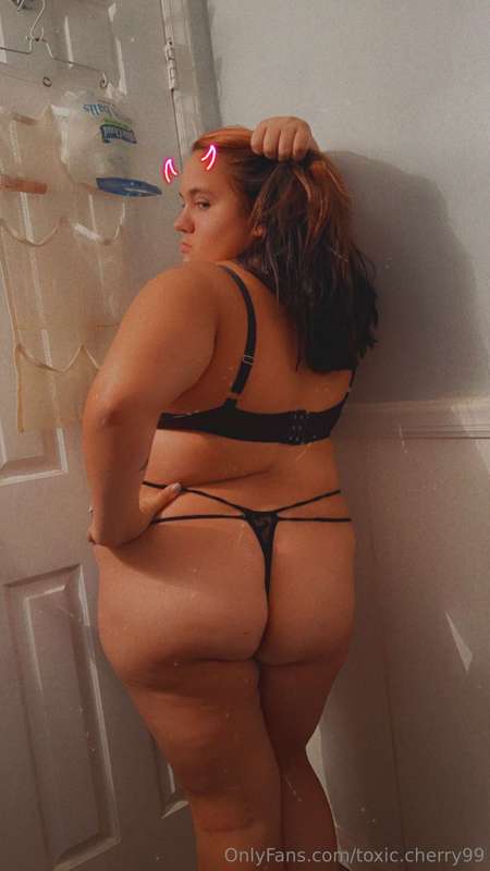 toxic.cherry99