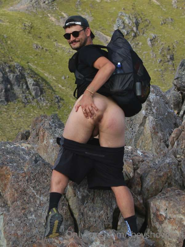 Can't wait for summertime and sunning these buns in pretty p..