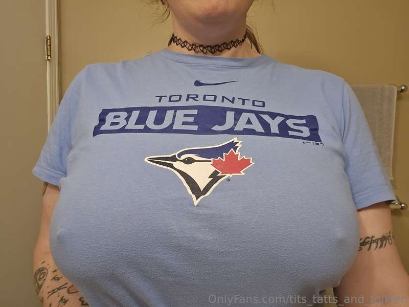 tits_tatts_and_tolkien