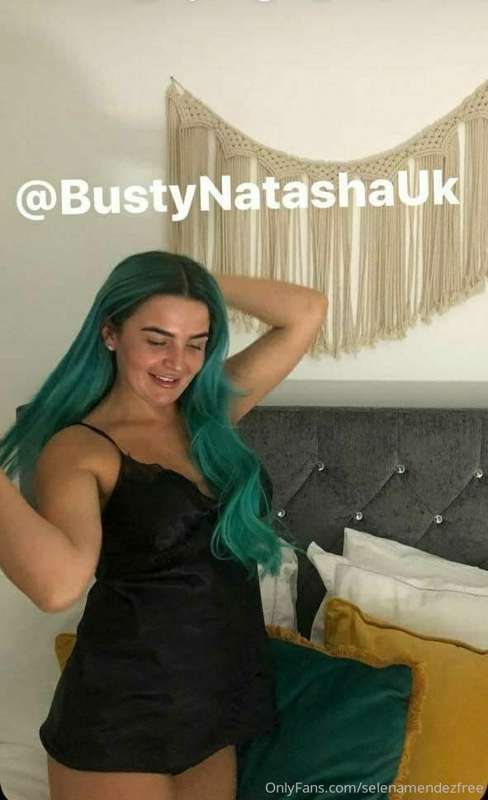 🐬MERMAID BRITISH BUSTY - FREE
@natashalawrieuk 

Exclusive p..