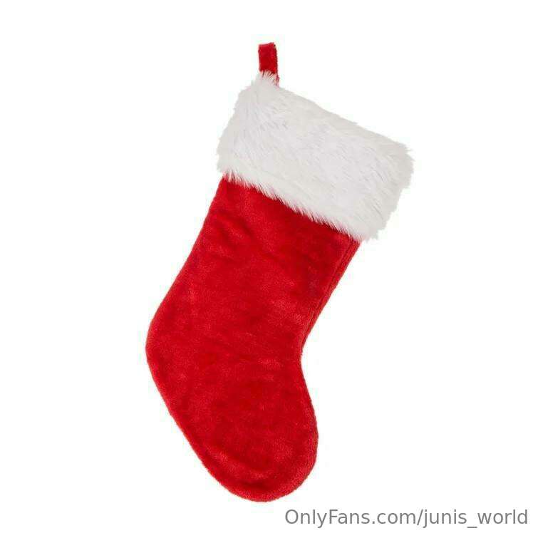 Do you want a Christmas stocking filler?😈🎄❄️💦 

Tip $30 to r..