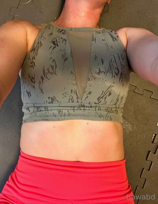 Think I am the horniest after I work out. Anyone else?!? 😉

..