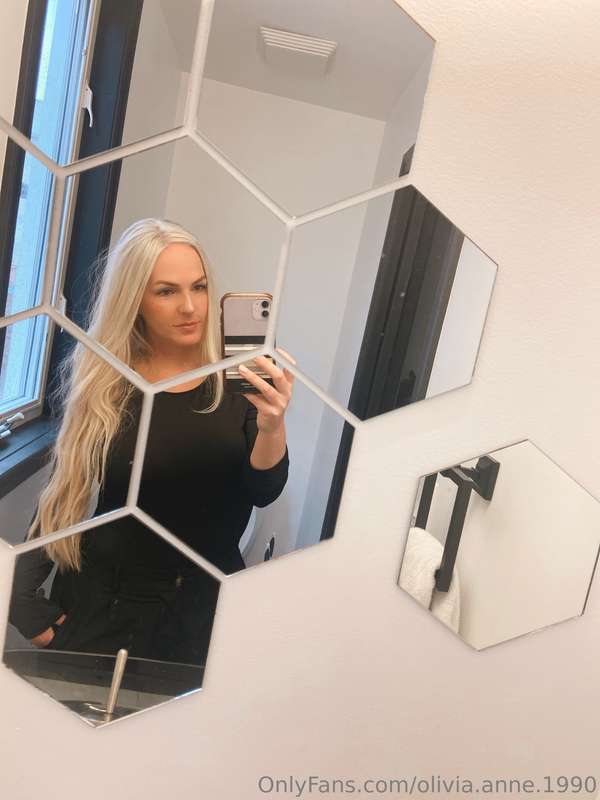 olivia.anne.1990