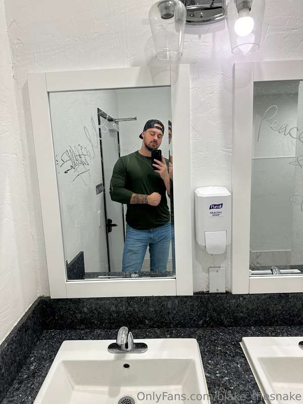 blake_thesnake