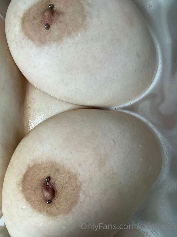 Booby Bath Fun