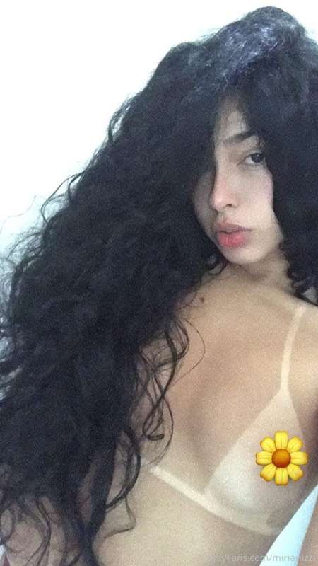Tetas pequeñas / Peitos pequenos   Yo no me olvido de ningun..