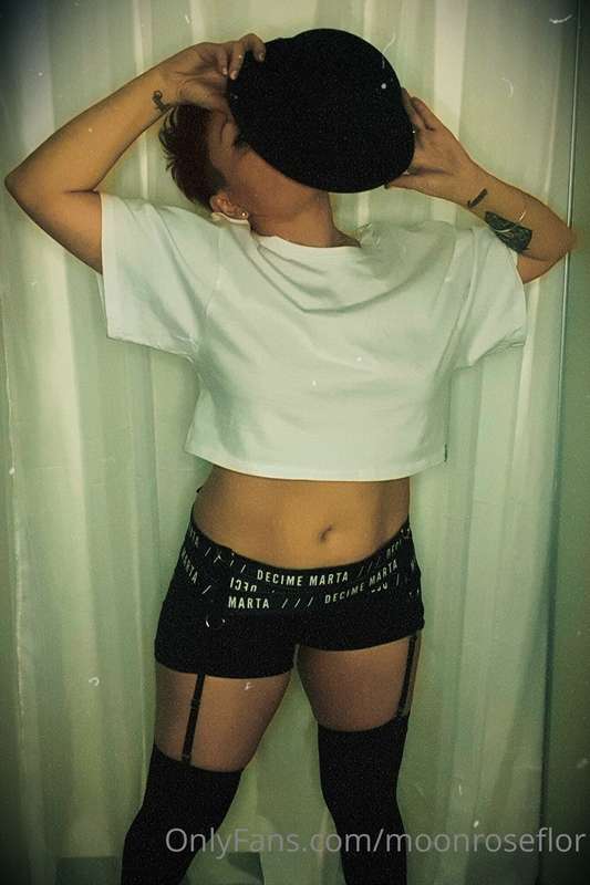 moonroseflor image #0