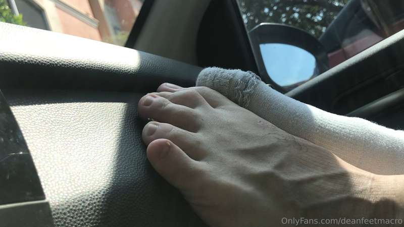 deanfeetmacro image #3