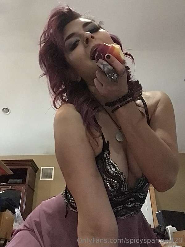 Preview for “Eve” video. 🍎