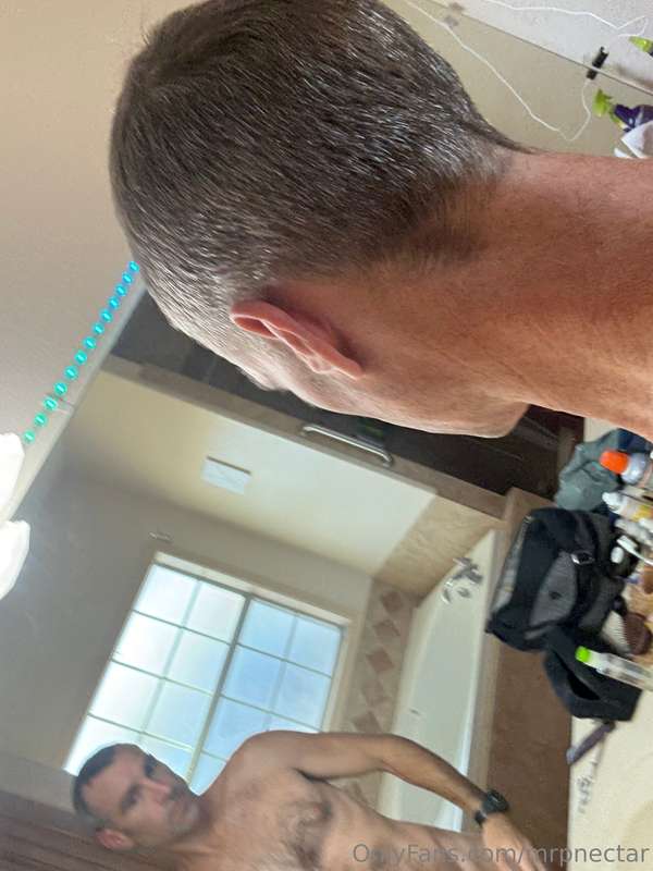 Kept fucking up my hair, so I kept cutting lol