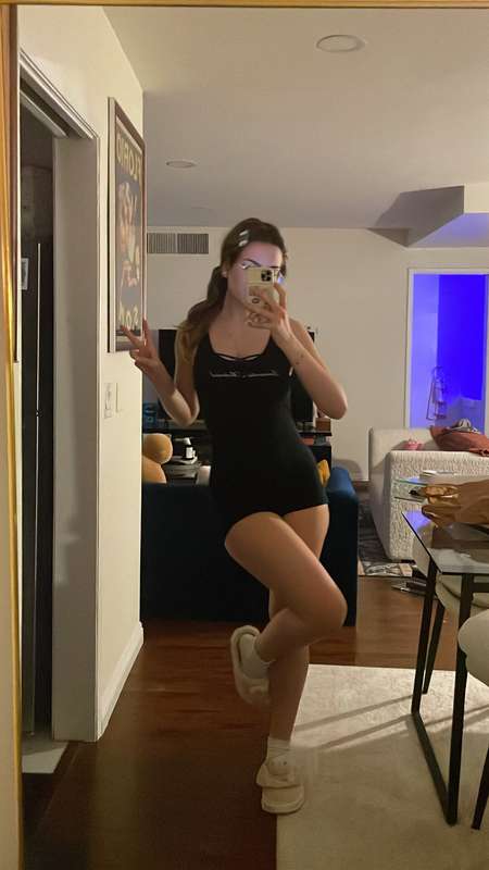 legs for days 🫣