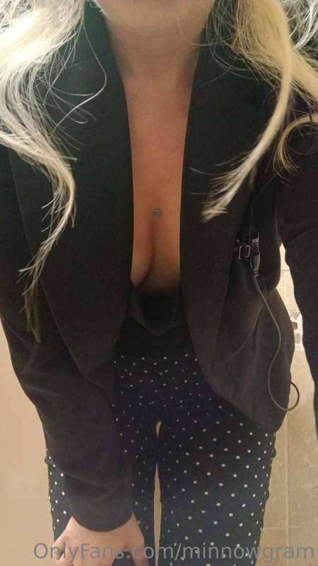 Polkadots & Clevage 😋🤤🫶💋