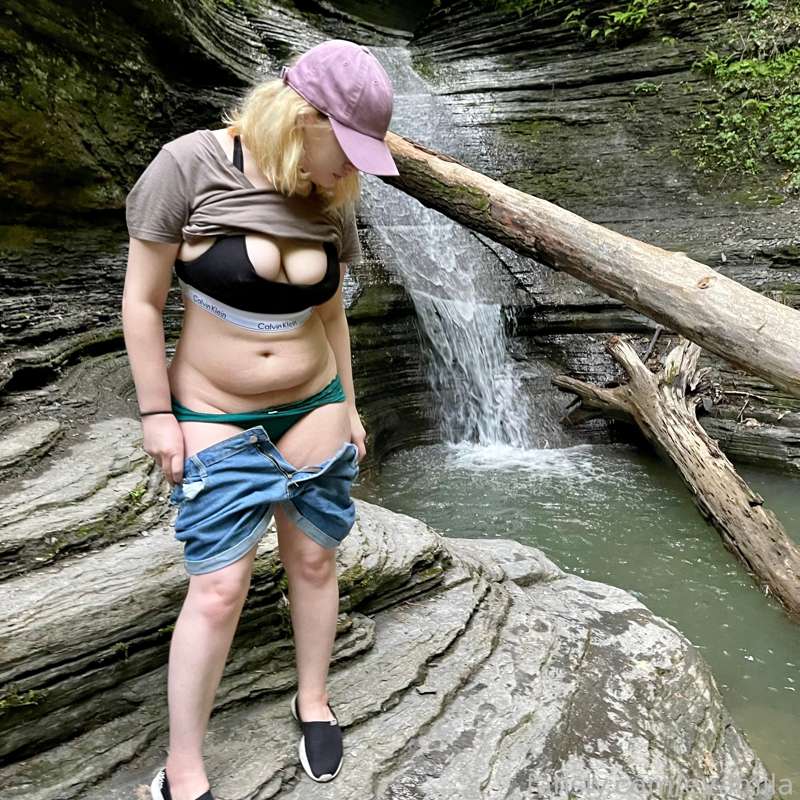 evamila image #3
