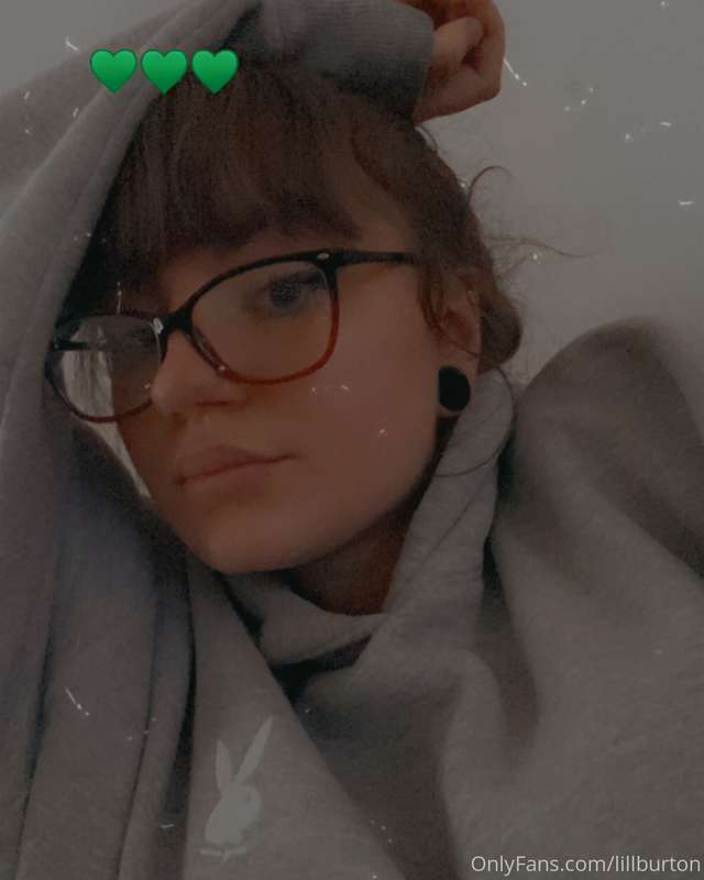 Hey there 😜🖤