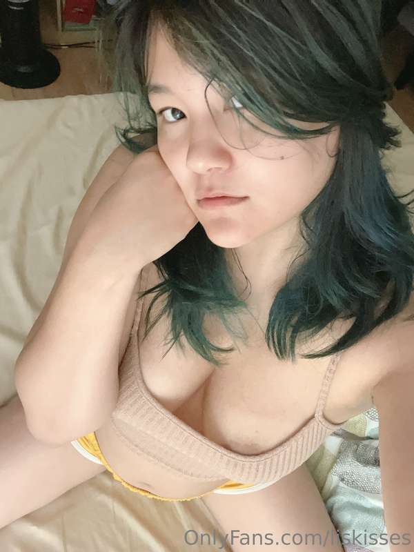 POV: your girlfriend is trying to make you regret not spendi..