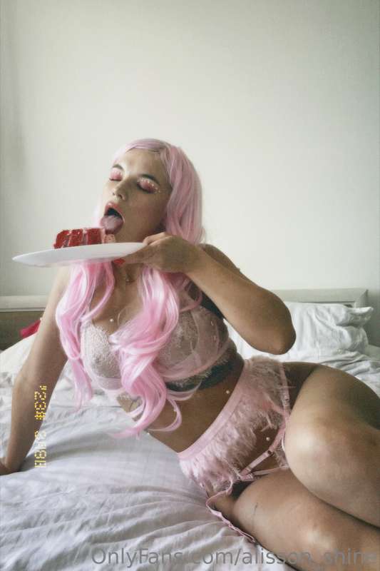 I want to make you happy today, tip me any amount and get li..