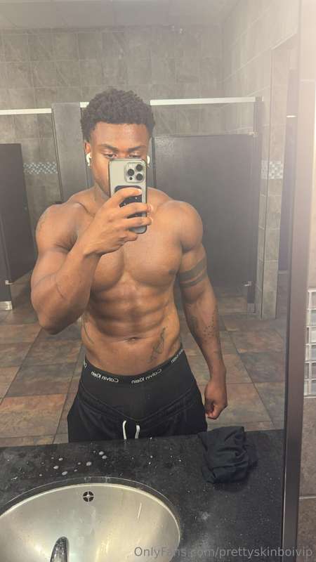 prettyskinboivip
