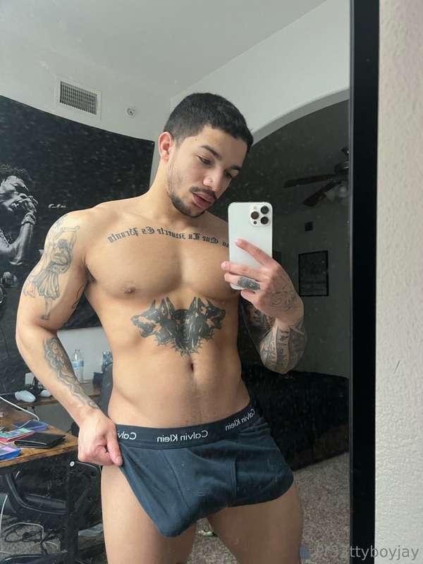 pr33ttyboyjay