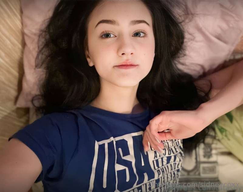 ⭐️ Subscribe FREE only NOW ⭐️

🍒@tatashyvip just turned 18 y..