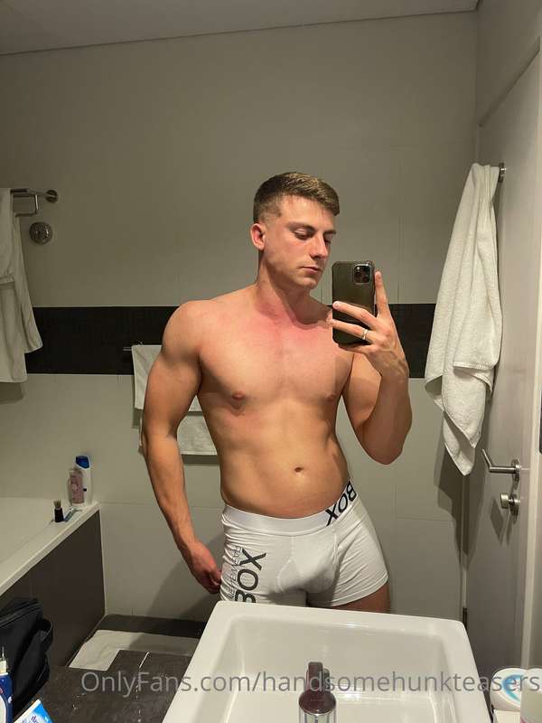 handsomehunkteasers
