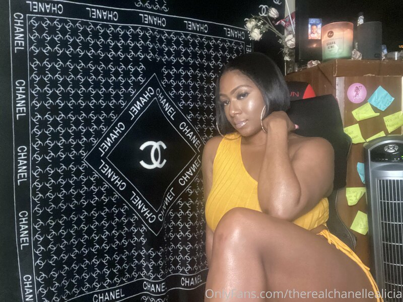 therealchanellealicia