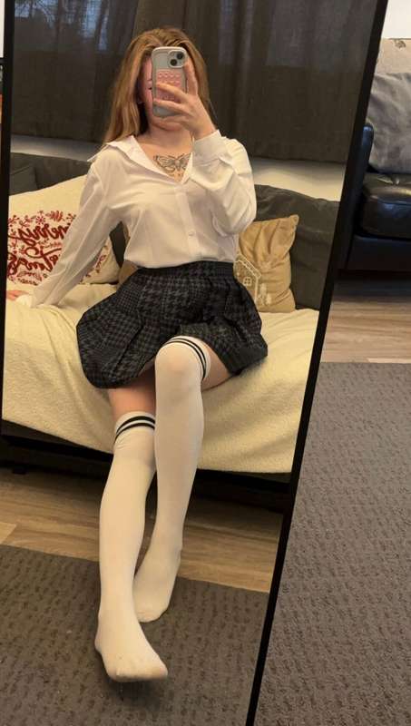 Your skool girl fantasies brought to life 🤓