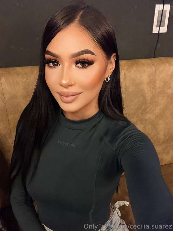 I don’t chase. I attract 💅🏽🧲
