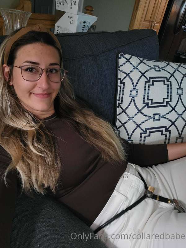 collaredbabe image #1