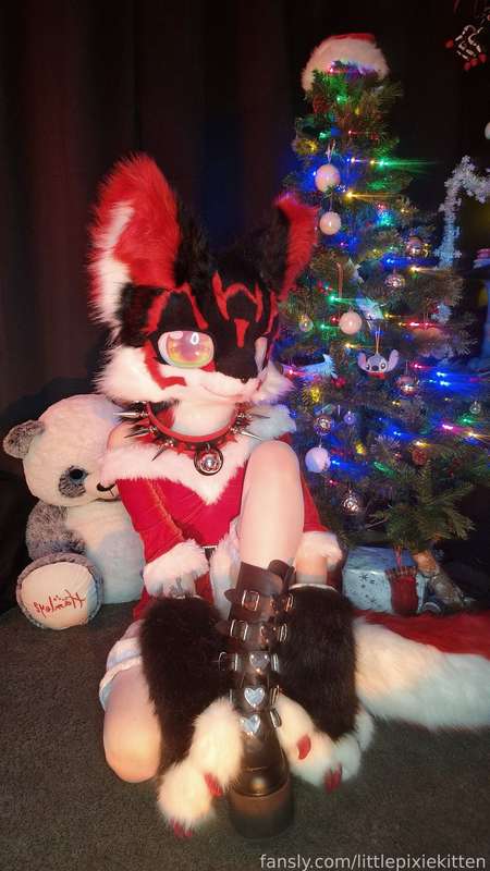 littlepixiekitten image #1