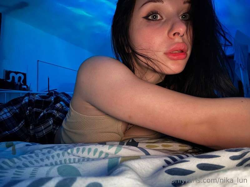nika_lun