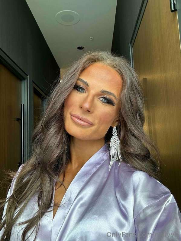 lil throwback..
this was last time i stepped on stage ✨🥰