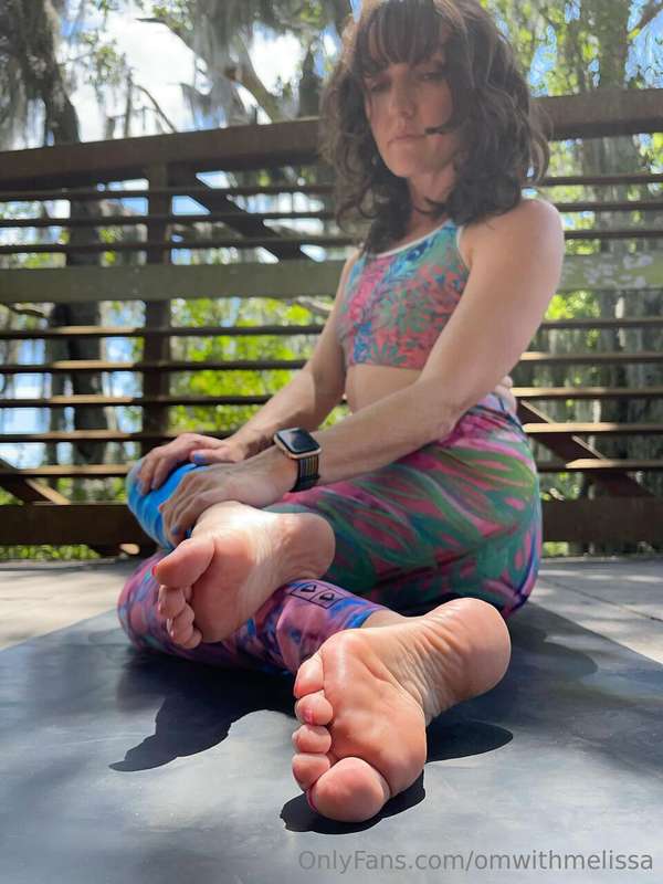 Yoga soles and arches for my foot lovers ♥️