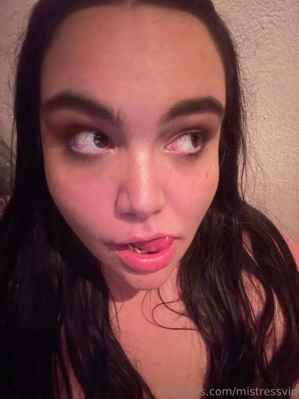 i’m so fucking horny 
