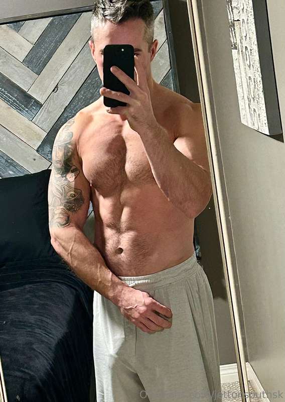 chiselled43