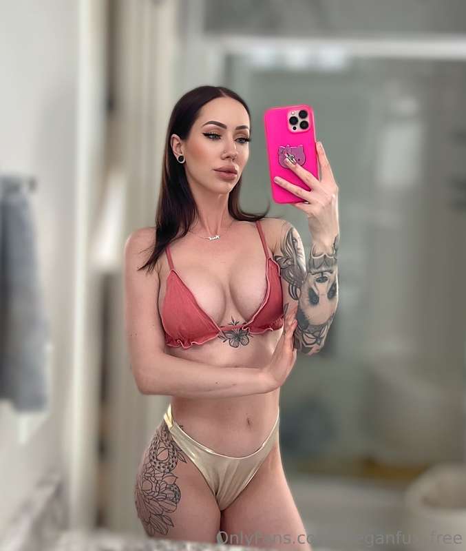 meganfux_free
