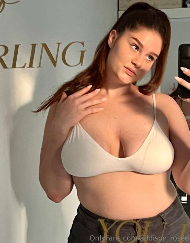 Fuck me in missionary so you can see my face ;)
